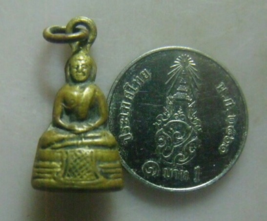 **วัดใจ**รูปหล่ออุดกริ่ง หลวงพ่อโสธร วัดโสธรวราราม จ.ฉะเชิงเทรา**สวยๆ เชิญชมครับ