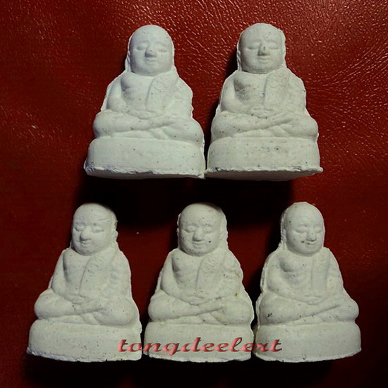 รูปหล่อหลวงพ่อเงิน วัดบางคลาน ญสส. สมเด็จพระญาณสังวรฯ วัดบวร นิเวศวิหาร รุ่นแรก สวยมากค่ะ