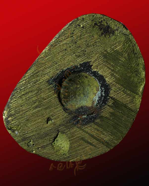 หลวงพ่อเงิน วัดบางคลาน จังหวัดพิจิตร รุ่นช้างคู่ ใต้ฐานอุดผง ปี ๒๕๒๖ 