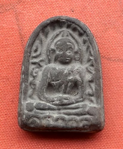 เริ่ม 10 บาท กับ พระเนื้อดิน  …H238
