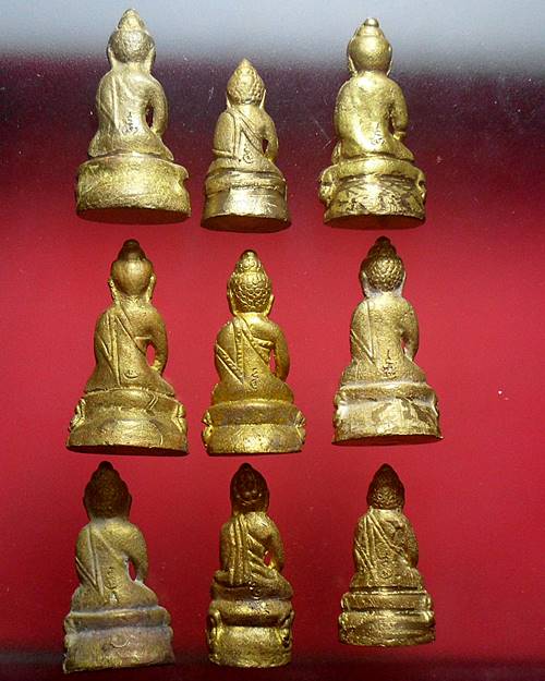 พระกริ่ง 9 ยอด 9 องค์ ครบชุด วัดสุทัศน์เทพวราราม พิธีมหาพุทธธาภิเษก วันเพ็ญกลางเดือน 12 เนื้อทองทิพย