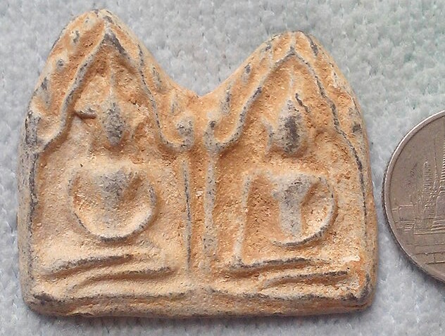 20 บาท พระขุนแผนพรายคู่เนื้อชิน ไม่ทราบที่