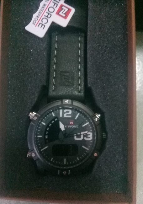 นาฬิกา Naviforce รุ่น NF-9095 สีดำ