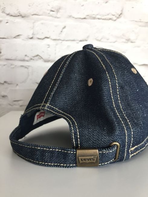 หมวกยีนส์ Levi's ของแท้