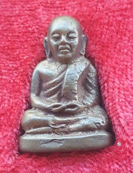 รูปหล่อหลวงพ่อเงิน วัดบางคลาน พร้อมกล่องเดิม