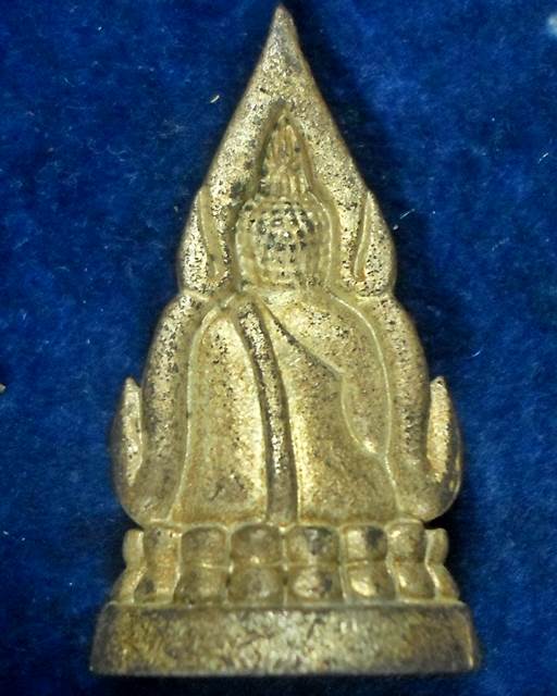 วัดพระศรีรัตนมหาธาตุ พิษณุโลก พระพุทธชินราชอินโดจีน รุ่นเสาร์5 เหลือกินเหลือใช้ ปี2553