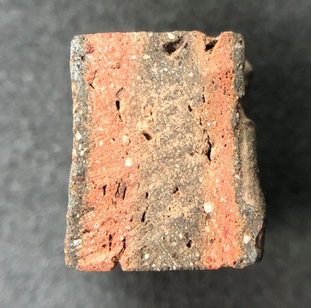 พระลูกหัวใจกำแพง (ตัดเดี่ยว) กรุเตาทุเรียง จ.สุโขทัย 