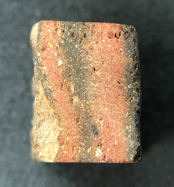 พระลูกหัวใจกำแพง (ตัดเดี่ยว) กรุเตาทุเรียง จ.สุโขทัย 