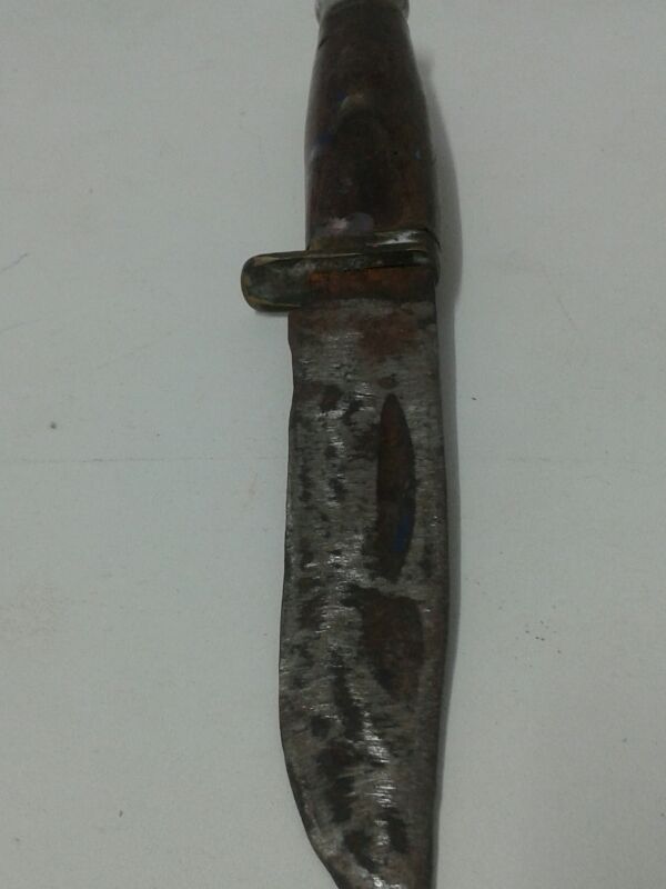 มีดสั้นเก่าๆ