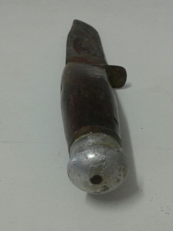 มีดสั้นเก่าๆ