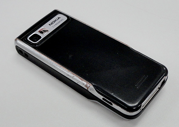 NOKIA 3230 สวยๆ รุ่นคลาสสิคในตำนาน พร้อมอุปกรณ์และกล่องครับ