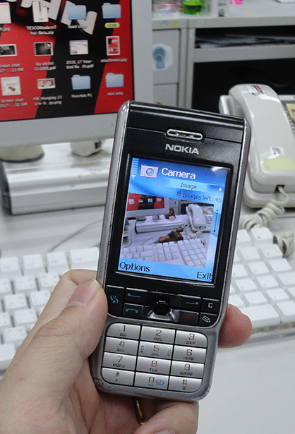 NOKIA 3230 สวยๆ รุ่นคลาสสิคในตำนาน พร้อมอุปกรณ์และกล่องครับ