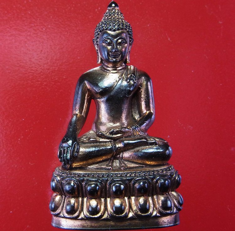 สิงห์หนึ่งล้านทอง วัดบวรนิเวศวิหาร