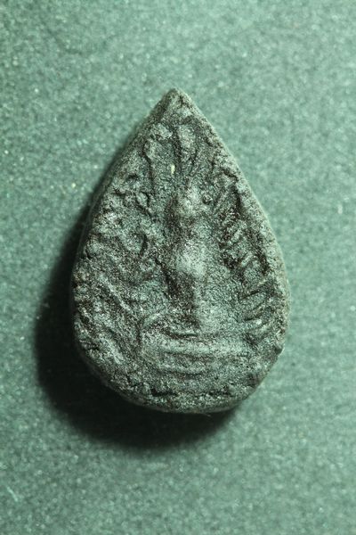 นางกวักวัดหัวถนน ปี2499 หลวงพ่ออ่วมสร้าง  บรรจุกรุช่อฟ้าศาลาการเปรียญ หลวงปู่ทิม/หลวงพ่อผุย/หลวงพ่อโ