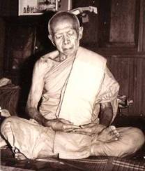 นางกวักวัดหัวถนน ปี2499 หลวงพ่ออ่วมสร้าง  บรรจุกรุช่อฟ้าศาลาการเปรียญ หลวงปู่ทิม/หลวงพ่อผุย/หลวงพ่อโ