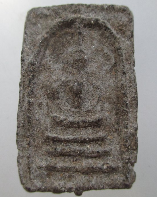 ๒๐ พระสมเด็จ เนื้อว่าน