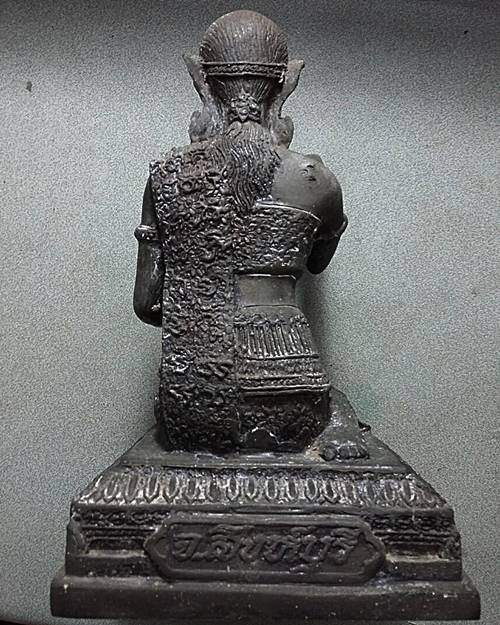 นางกวักขนาดบูชา หลวงพ่อแพ วัดพิกุลทอง สิงห์บุรี
