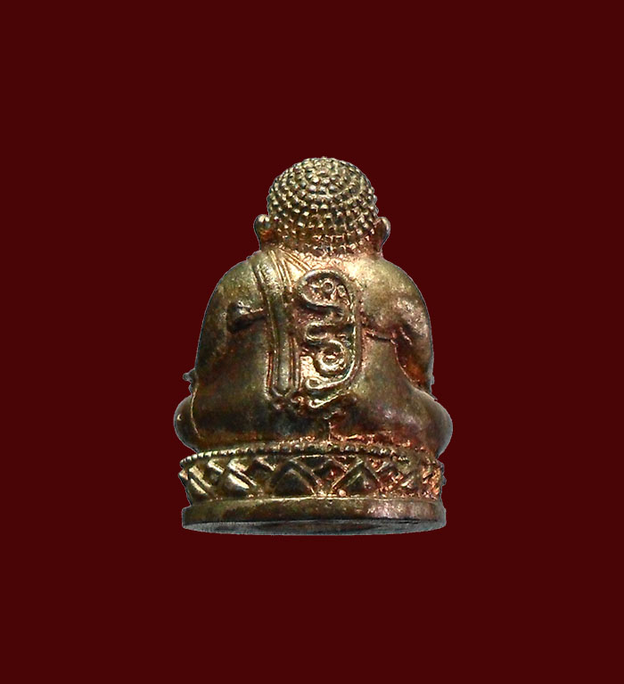 สังกัจจายรับทรัพย์ หลวงพ่อสาคร เนื้อนวะ ก้นอุดผงพราย สร้าง888 องค์ เลข164 สวยๆครับ กล่องเดิม