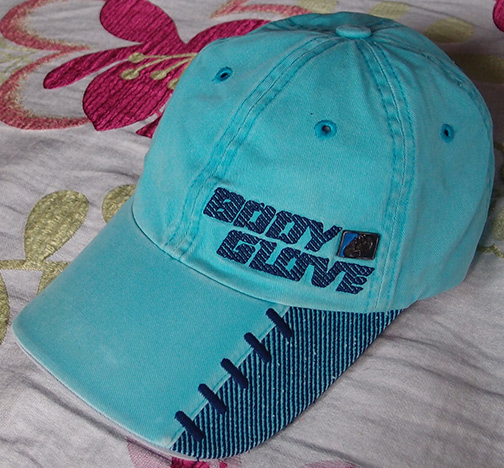 หมวก SISLEY สีดำ สวยๆ ฟรีไซส์ พิเศษมีแถมหมวก asics และ bodyglove ให้ฟรีด้วยครับ