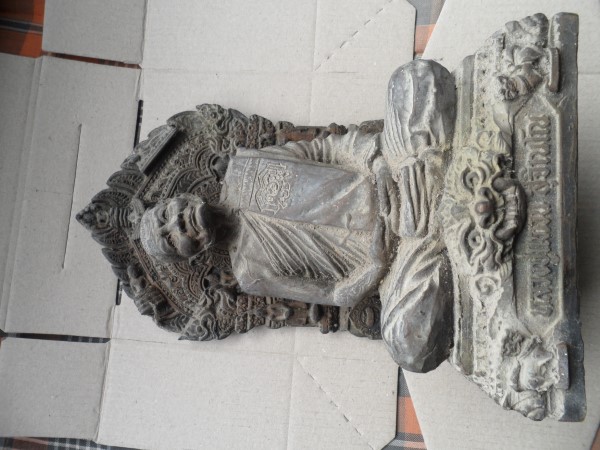 	หลวงปู่แหวน รุ่น เสาร์ห้ามหามงคล ปี 2519
