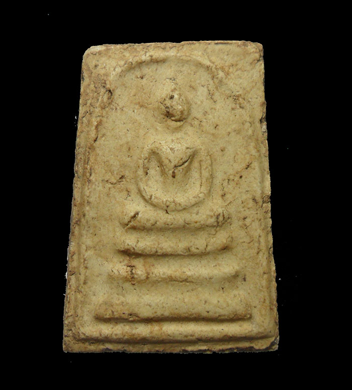 พระสมเด็จพิมพ์ใหญ่ หลวงปู่ลำภู ปี2502 พิมพ์ใหญ่ ลงกรุใต้ต้นโพธิ์ หลังเรียบ