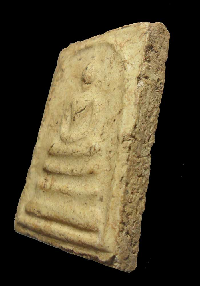 พระสมเด็จพิมพ์ใหญ่ หลวงปู่ลำภู ปี2502 พิมพ์ใหญ่ ลงกรุใต้ต้นโพธิ์ หลังเรียบ