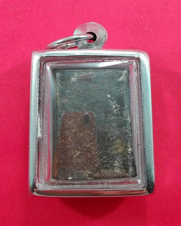 พระสมเด็จกรุวัดนก(วัดสกุณาราม) จ.อ่างทอง เนื้อผงผสมผงใบลาน ปี2476 