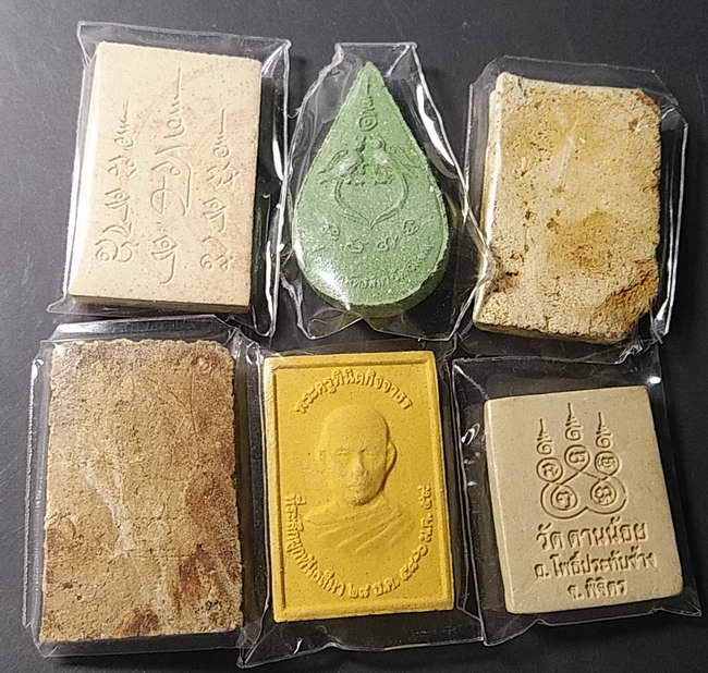 โล๊ะ แผงครับพี่ 6 องค์ 30 บาท เคาะเดียวแดง