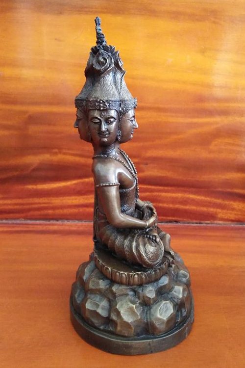 บรมครูปู่ฤาษีพรหมปัญโญมหาโพธิสัตว์ หลวงปู่หงษ์