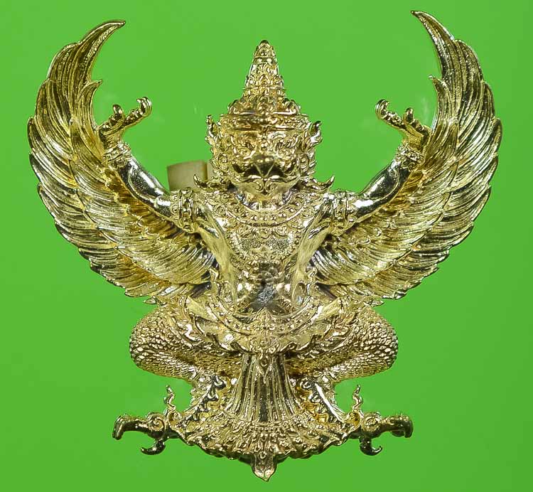 **พญาครุฑ รุ่นแรก หลวงปู่สอ ขันติโก วัดโพธิ์ศรี รวมมหาเศรษฐี เนื่้อทองนพคุณ เคาะเดียวแดง**