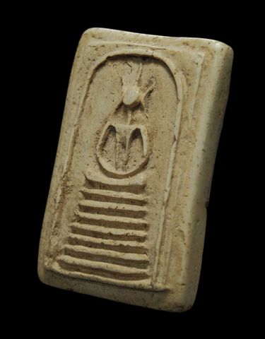 พระสมเด็จ วัดเกศไชโย พิมพ์ 7 ชั้น ไหล่ตรง ค่ะ 