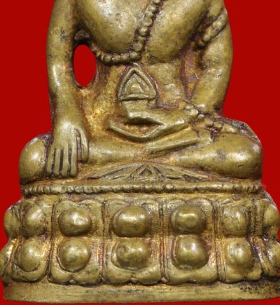 พระกริ่งโสฬส มปร.เนื้อทองเหลืองกะไหล่ทอง แจกกรรมการ ปี2515 วัดราชประดิษฐ์ กรุงเทพฯ หลวงปู่ทิม ปลุกเส