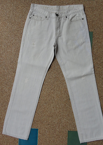 ยีนส์ CONVERSE ของแท้ครับ หายากในเมืองไทยครับ ตัวนี้จากนอกโดยตรงเลยจ้า