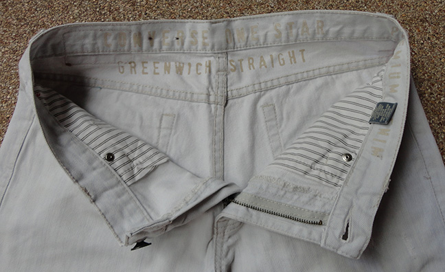 ยีนส์ CONVERSE ของแท้ครับ หายากในเมืองไทยครับ ตัวนี้จากนอกโดยตรงเลยจ้า