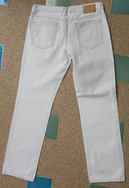 ยีนส์ CONVERSE ของแท้ครับ หายากในเมืองไทยครับ ตัวนี้จากนอกโดยตรงเลยจ้า