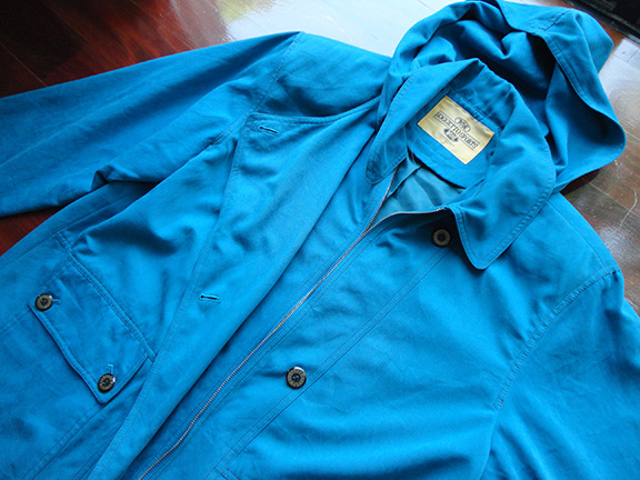 โค๊ต SOGGETTO SPORTS ไว้ใส่ไปนอกก็แจ่ม หรือใส่ขึ้นดอยดูหมอก จากราคา 4,400 มาขายแค่.......