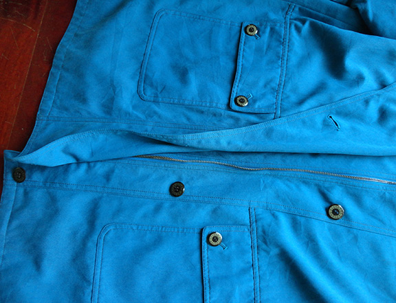 โค๊ต SOGGETTO SPORTS ไว้ใส่ไปนอกก็แจ่ม หรือใส่ขึ้นดอยดูหมอก จากราคา 4,400 มาขายแค่.......