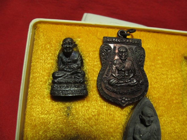 หลวงปู่ทวด รุ่น 111 ปีกระทรวงกลาโหม ปี40