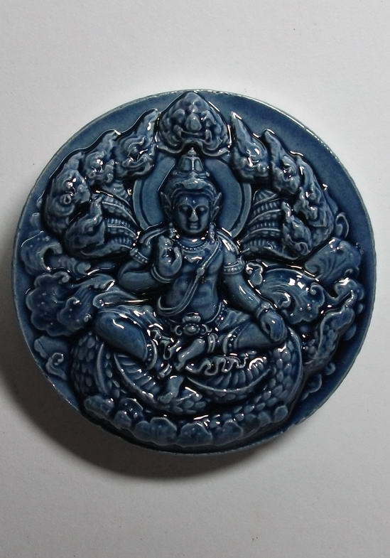 จตุคามรามเทพ รุ่นอัครมหาเศรษฐี เนื้อกระเบื้องเคลือบ สีฟ้าเจ้าทะเล 5.2 cm