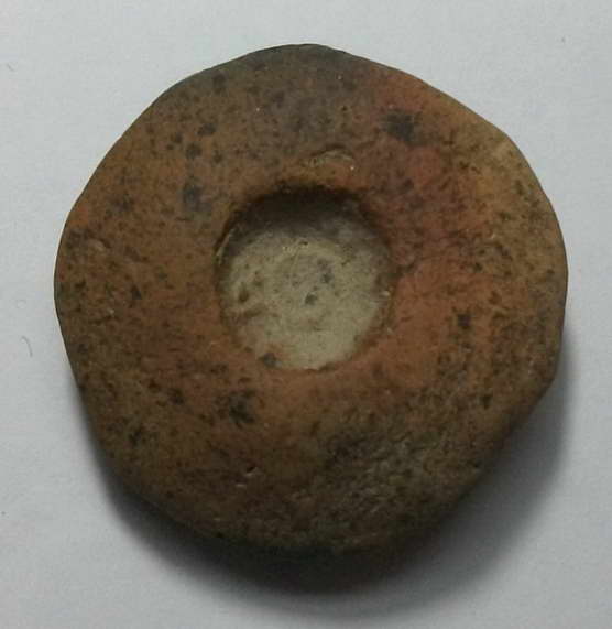 พระปิดตาสี่ทิศ เนื้อดินเผา กรุวัดคู้ยาง กำแพงเพชร