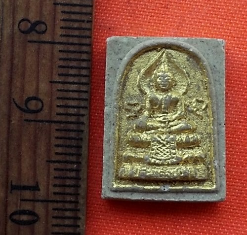 เริ่ม 10 บาท กับ พระเนื้อผงสเด็จชนะ  …J7