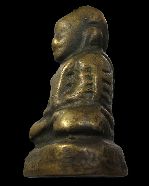 รูปหล่อ หลวงพ่อเงิน วัดห้วยเขน จ.พิจิตร 