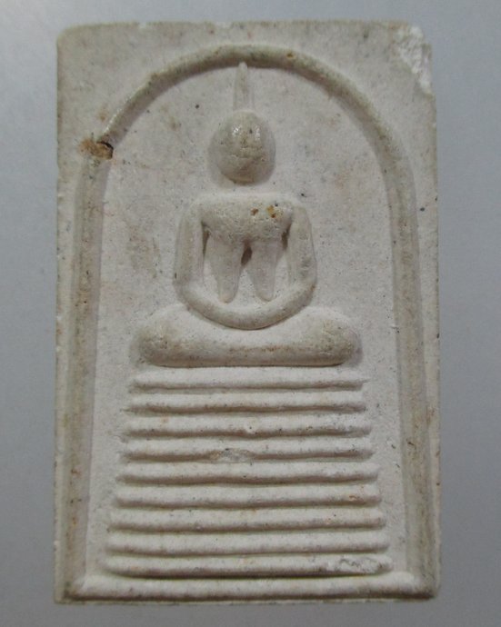 ๒๐ พระสมเด็จพระครูผาด วัดไร่ จ อ่างทอง