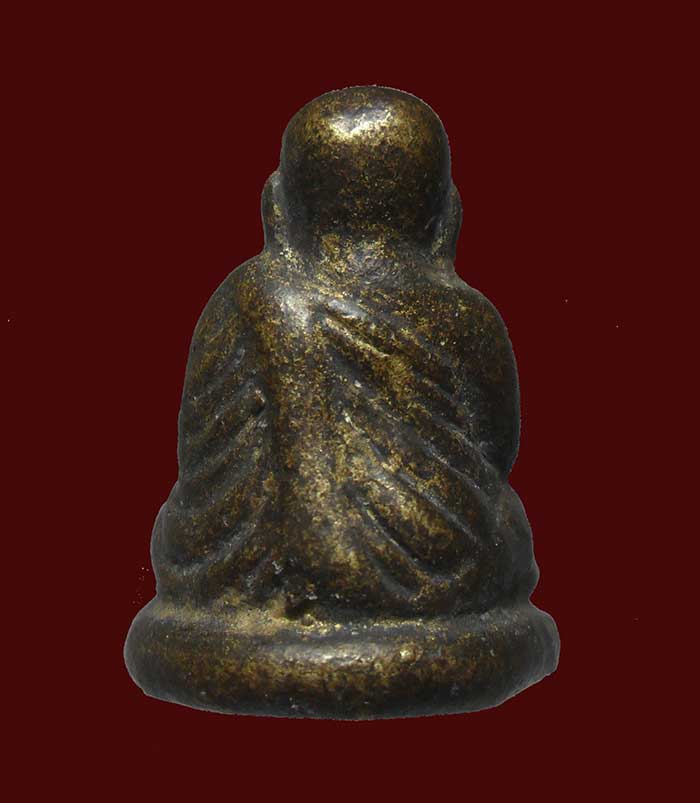 รูปหล่อหลวงพ่อเงิน บางคลาน พิจิตรรุ่นปืนแตกวัดคงคาราม ปี 28 