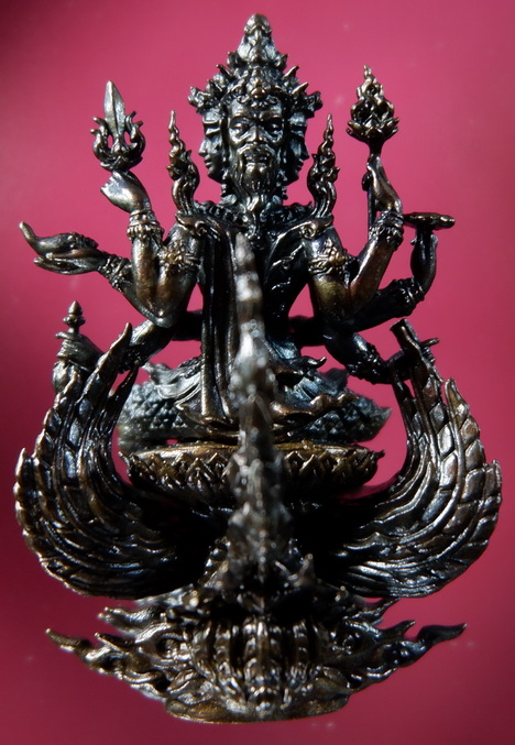 พระพรหมธาดามหาเศรษฐี "รุ่นบุญเศรษฐี" หลวงปู่ยูร ญาณวิโร วัดหนองป่าหมาก จ.สระแก้ว ขนาดห้อยคอ สวยครับ