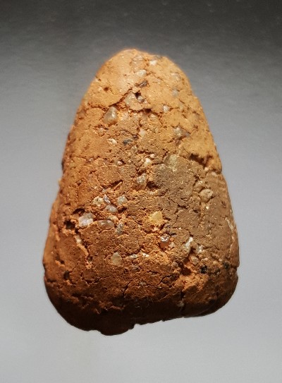 ปิดตาข้างอุ หัวจรวด หลวงพ่อทอง วัดราชโยธา เนื้อดิน (หายากครับ) พร้อมบัตรรับประกัน