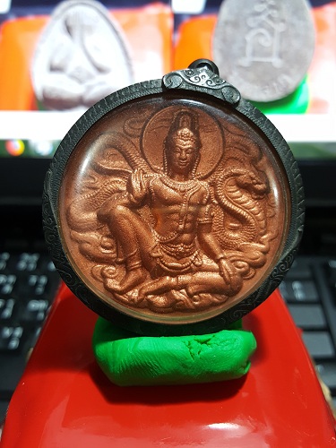 ไม่ทราบปีแต่เน้นตลับเงินแท้เอา2000ส่งสนใจ0655401416