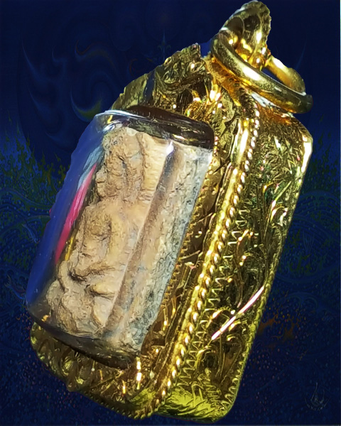 พระแผงนาดูนตัดเดี่ยวพิมพ์ประภามณทลเล็ก นิยม กรุเก่าปี 22 เลี่ยมทองพร้อมใช้