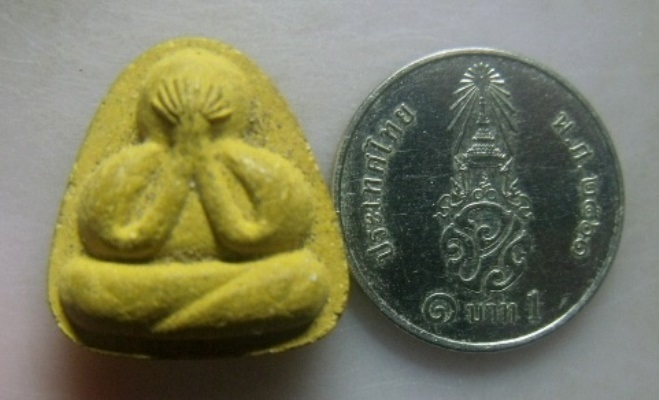 **วัดใจ**พระปิดตาเสาร์๕ เนื้อผง หลังยันต์กลับ หลวงปู่นาค วัดระฆัง ปี ๒๕๐๐**สวยๆ หายาก เชิญชมครับ