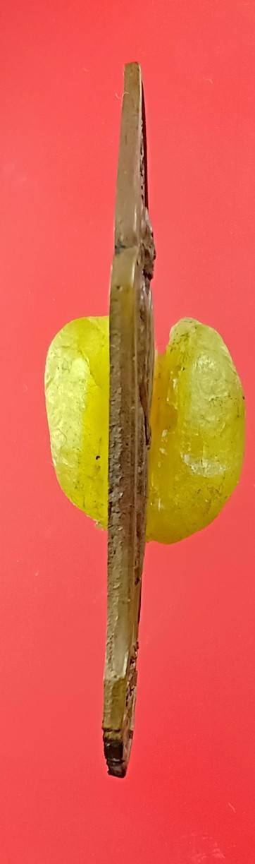 เหรียญหลวงพ่อกวย วางศิลาฤกษ์ ปี 2546